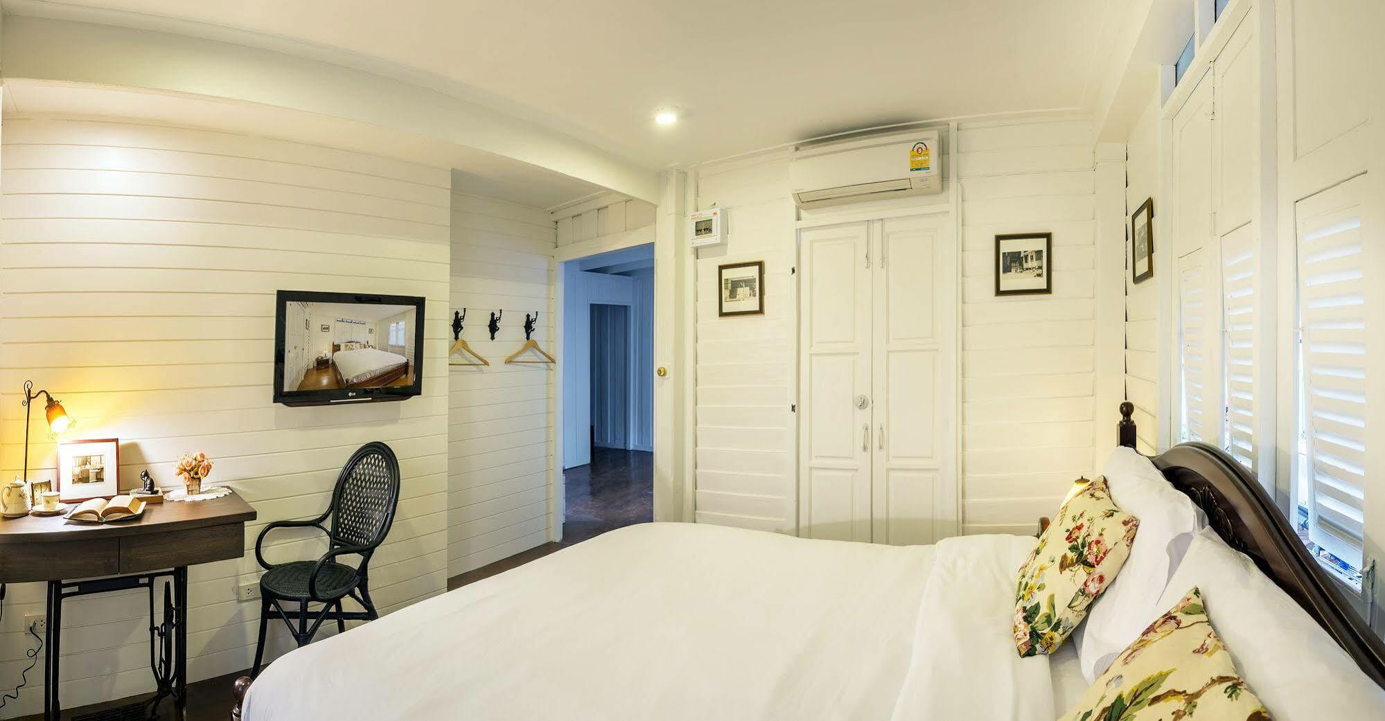 Baankachitpan Bangkok Hotel Екстериор снимка